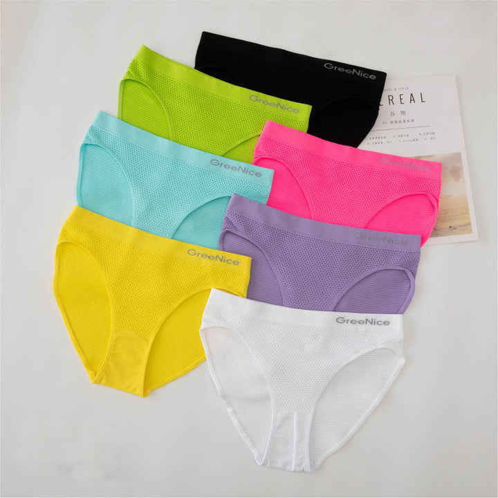 Seamless solid-colored panties GREE-3454 - 3 pcs in a pack