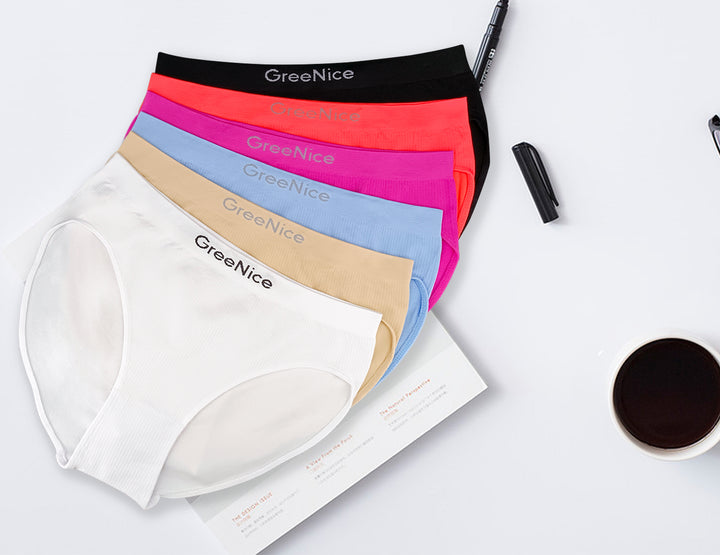 Seamless solid-colored panties GREE-6766 - 3 pcs in a pack